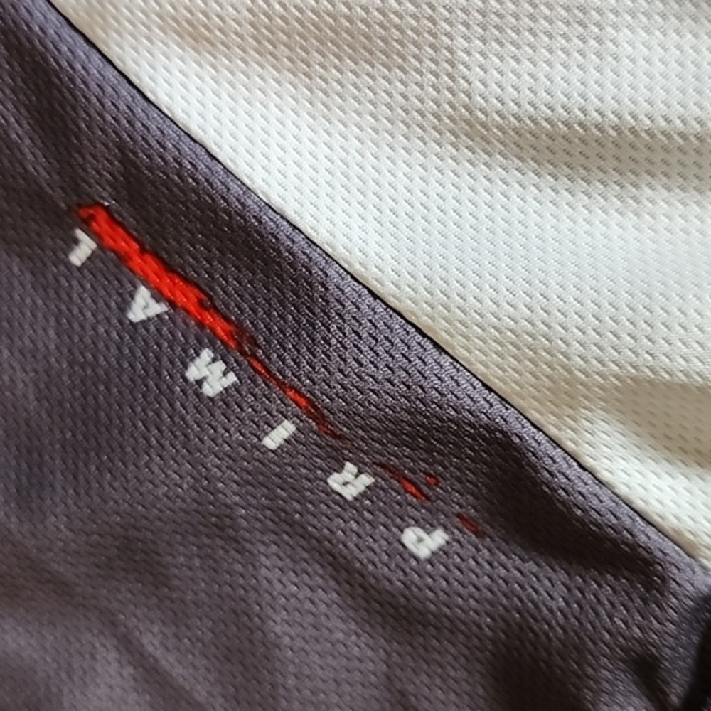 Primal‎ cycling shirt size med - Picture 11 of 11